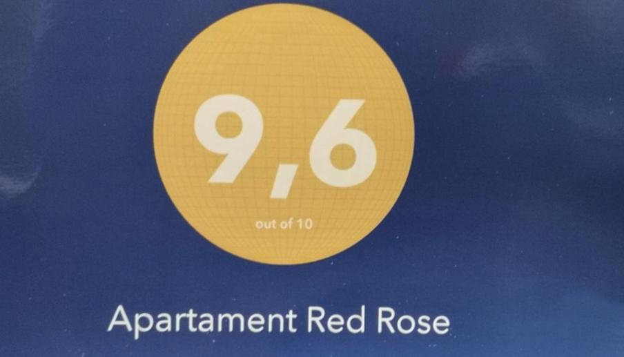 Red Rose Apartament -Parking -Taras- Faktura Vat เคียลเซ ภายนอก รูปภาพ